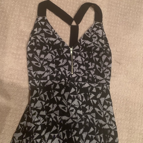 A.L.C. Patti silk dress 6 *FLAW* - Picture 4 of 9